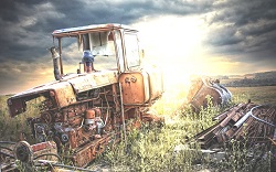 tractor abandonado